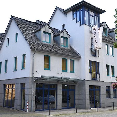 Hotel Am Schlosstor Bückeburg Exterior foto